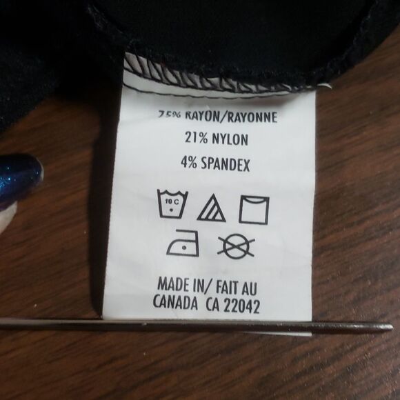 Margaret M Polka Dot Straight Leg Slimming Pants Medium - Picture 6 of 10